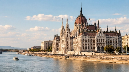 Budapest Parlament és Duna-part